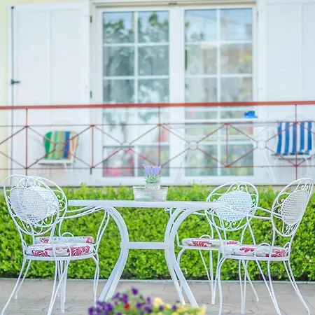 Stunning In Corinthias 別荘 Lechaio