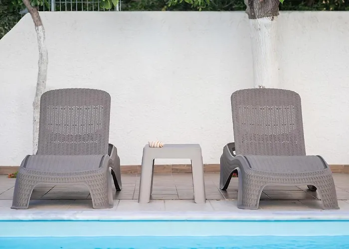 Stunning In Corinthias בית נופש Lechaio