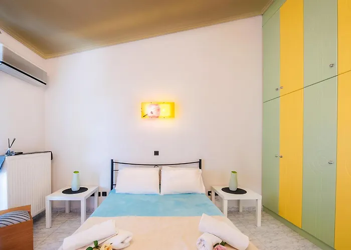 Stunning In Corinthias *